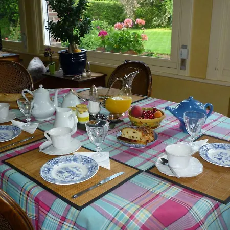 Bed & Breakfast Au Vieux Cedre 3*