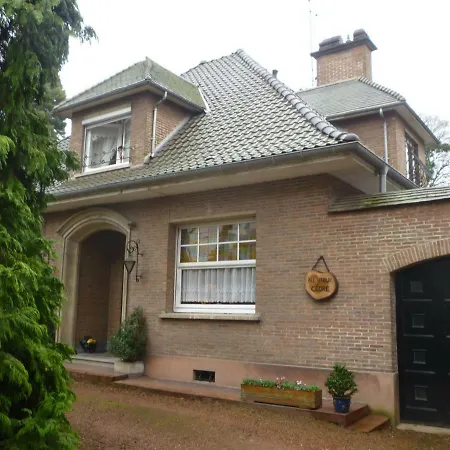 Bed & Breakfast Au Vieux Cedre Mouvaux